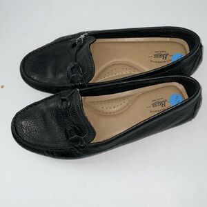 Bass Women's Elegant Black Leather Loafers